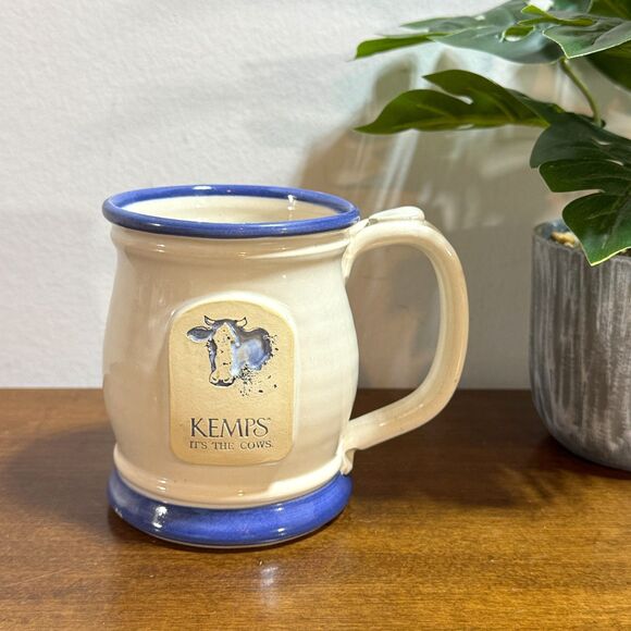 Vintage Kemps Dairy Coffee Mug It's The Cows Stoneware Pottery 2002 - Picture 1 of 6